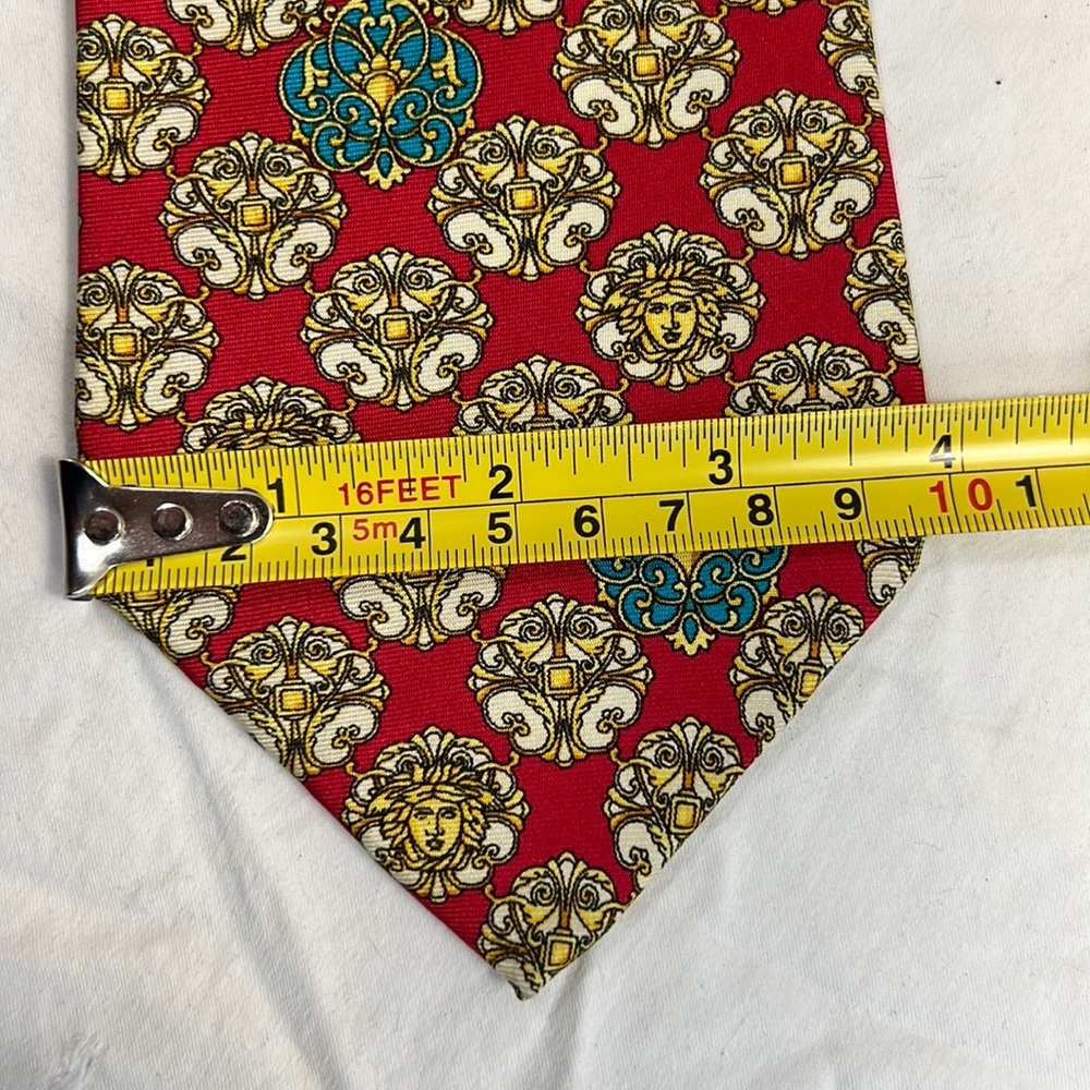 Classic Versace Silk Red Background Medusa Head T… - image 6